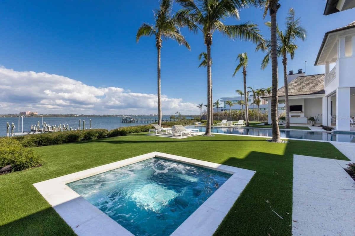 11,606 Sq. Ft. Mansion in Sarasota, FL ($29,995,000)
