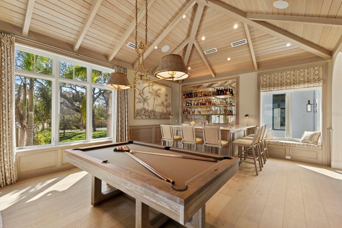 11,606 Sq. Ft. Mansion in Sarasota, FL ($29,995,000)