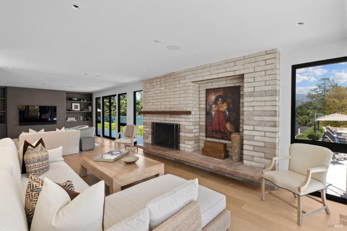 6,420 Sq. Ft. Mansion in Sonoma, CA ($9,950,000)