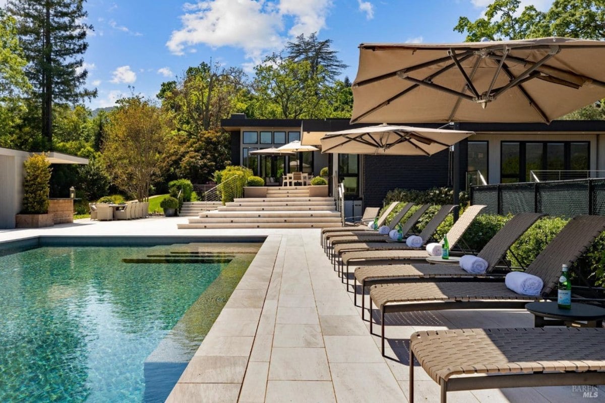 6,420 Sq. Ft. Mansion in Sonoma, CA ($9,950,000)