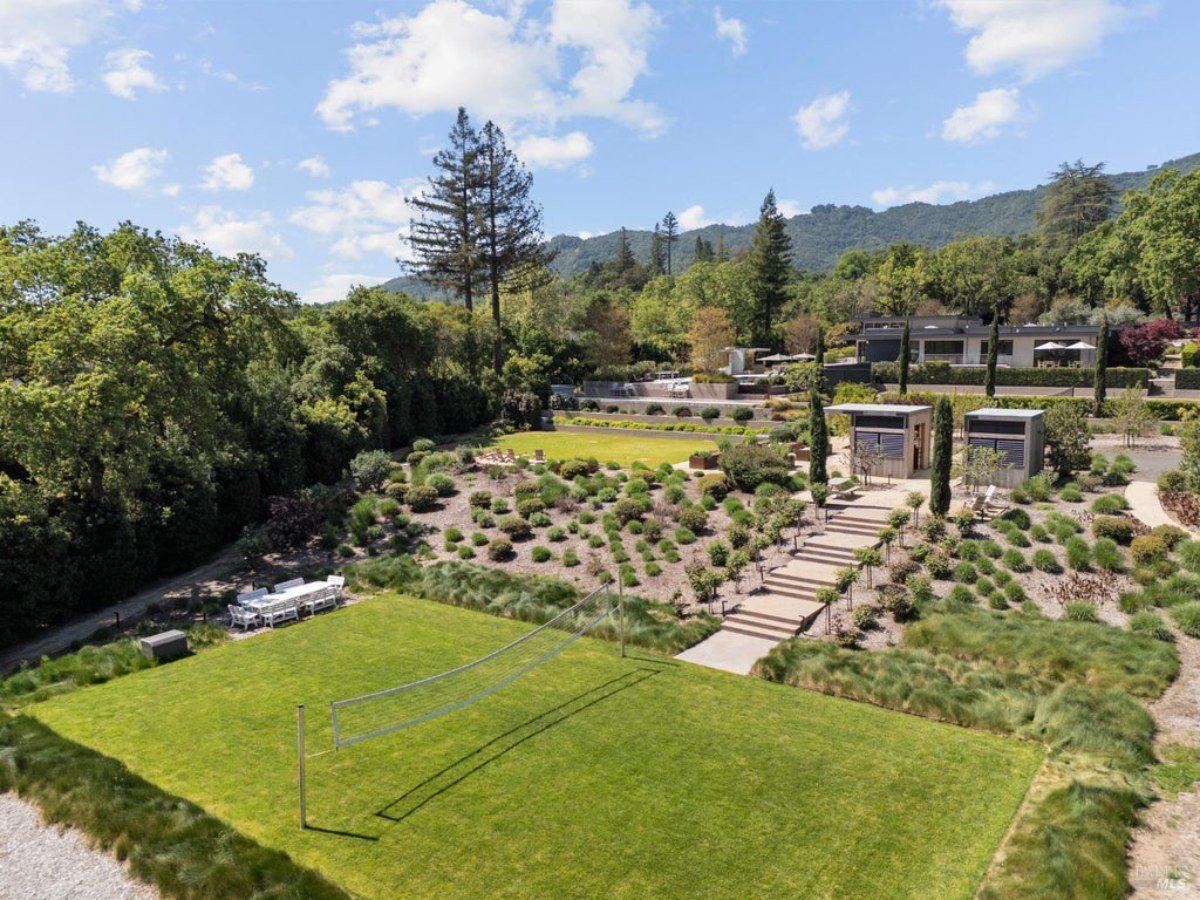 6,420 Sq. Ft. Mansion in Sonoma, CA ($9,950,000)