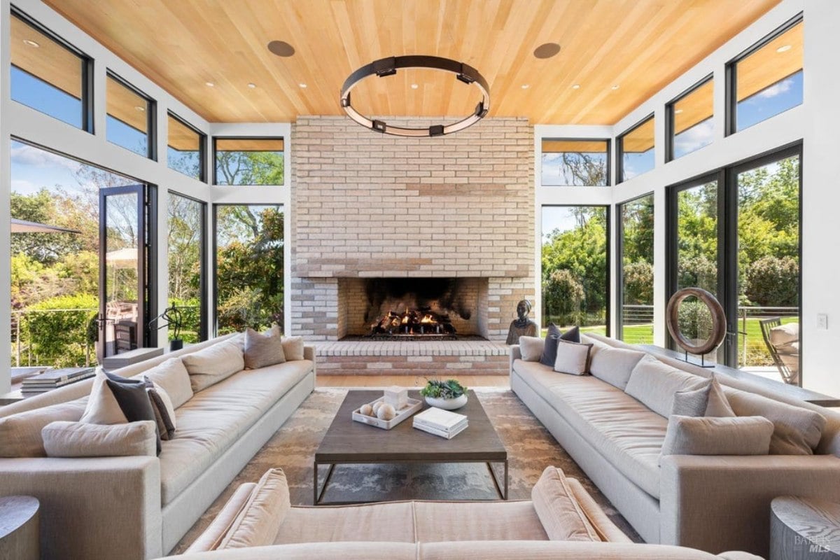 6,420 Sq. Ft. Mansion in Sonoma, CA ($9,950,000)