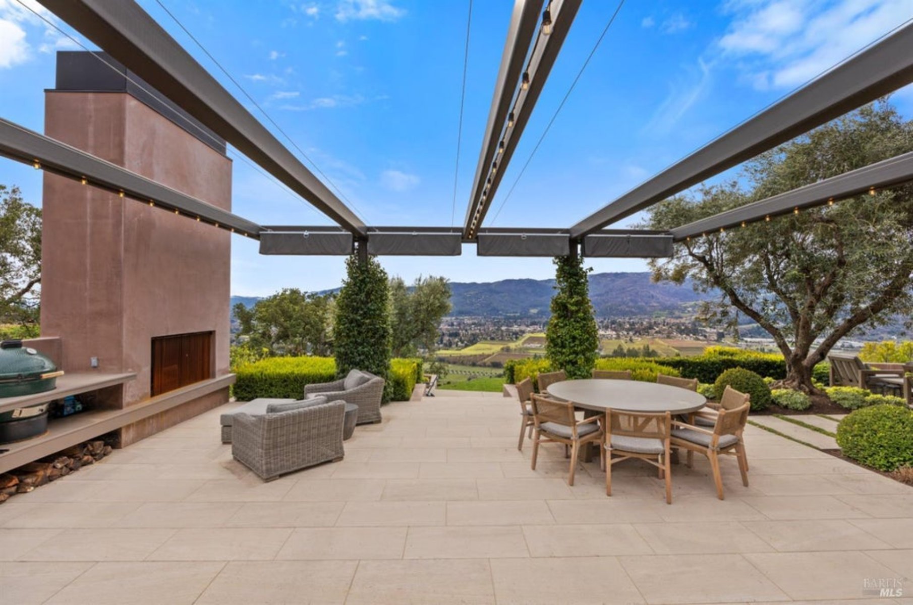 4,320 Sq. Ft. Mansion in St. Helena, CA ($13,000,000)