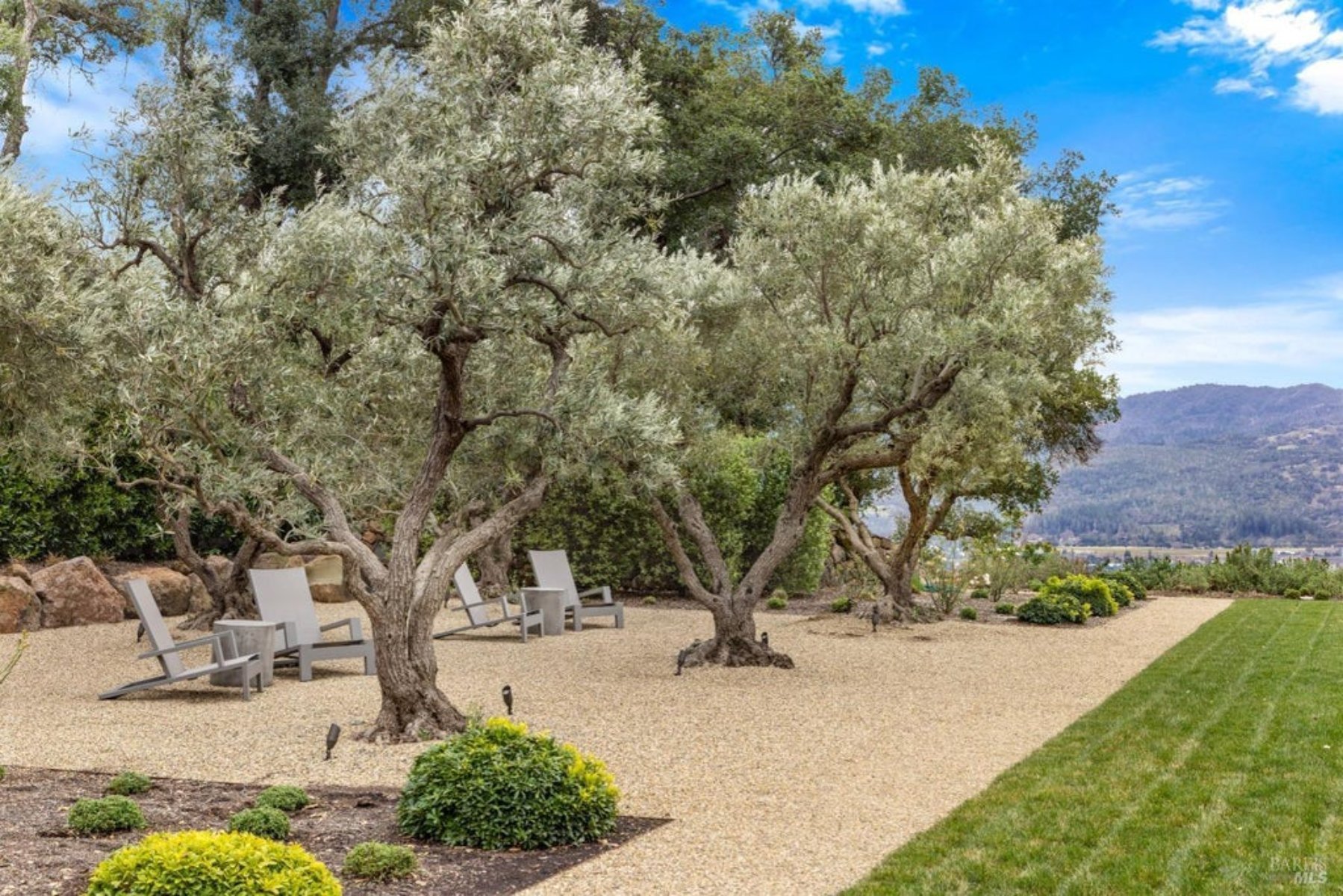 4,320 Sq. Ft. Mansion in St. Helena, CA ($13,000,000)