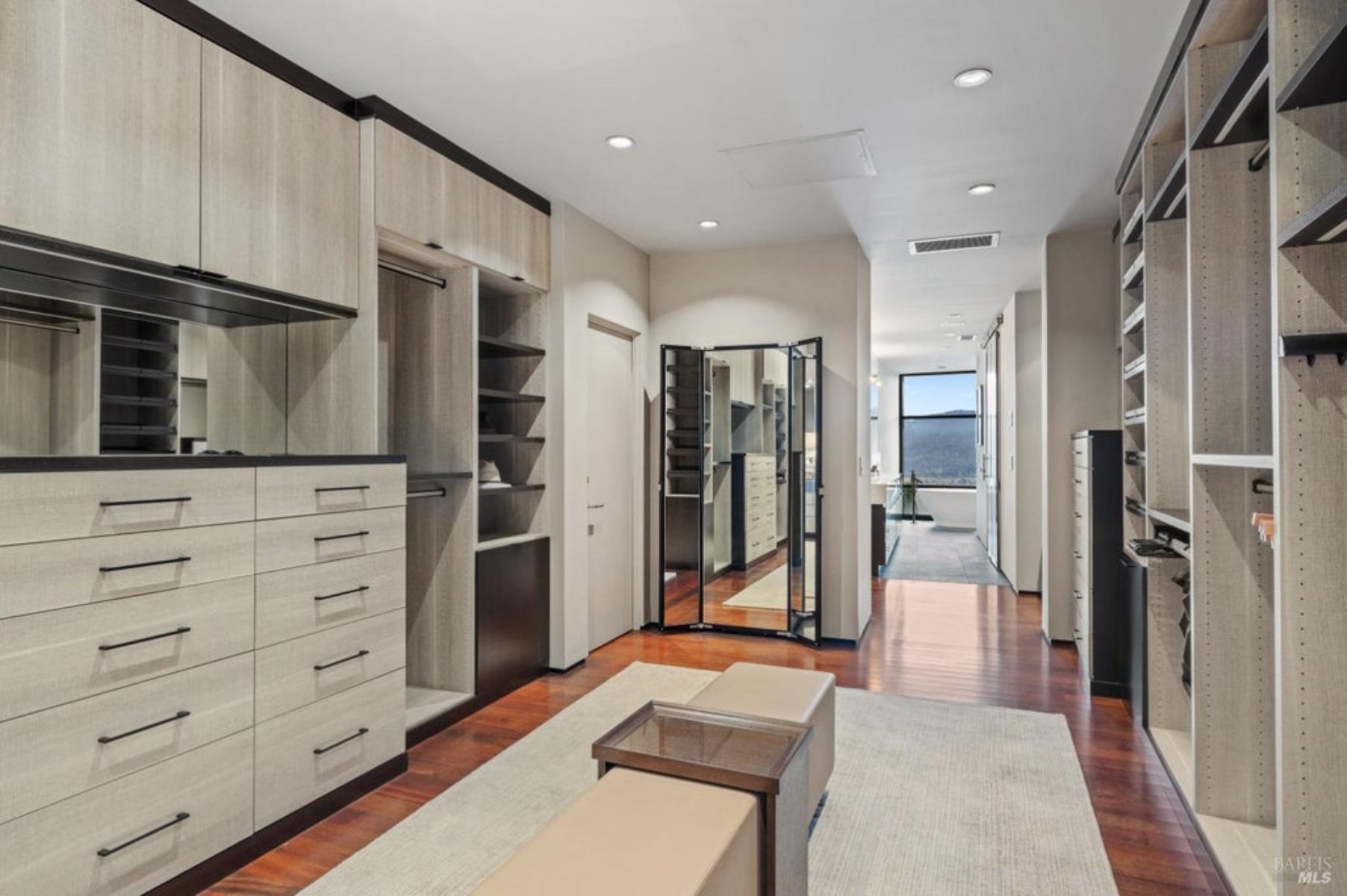 4,320 Sq. Ft. Mansion in St. Helena, CA ($13,000,000)