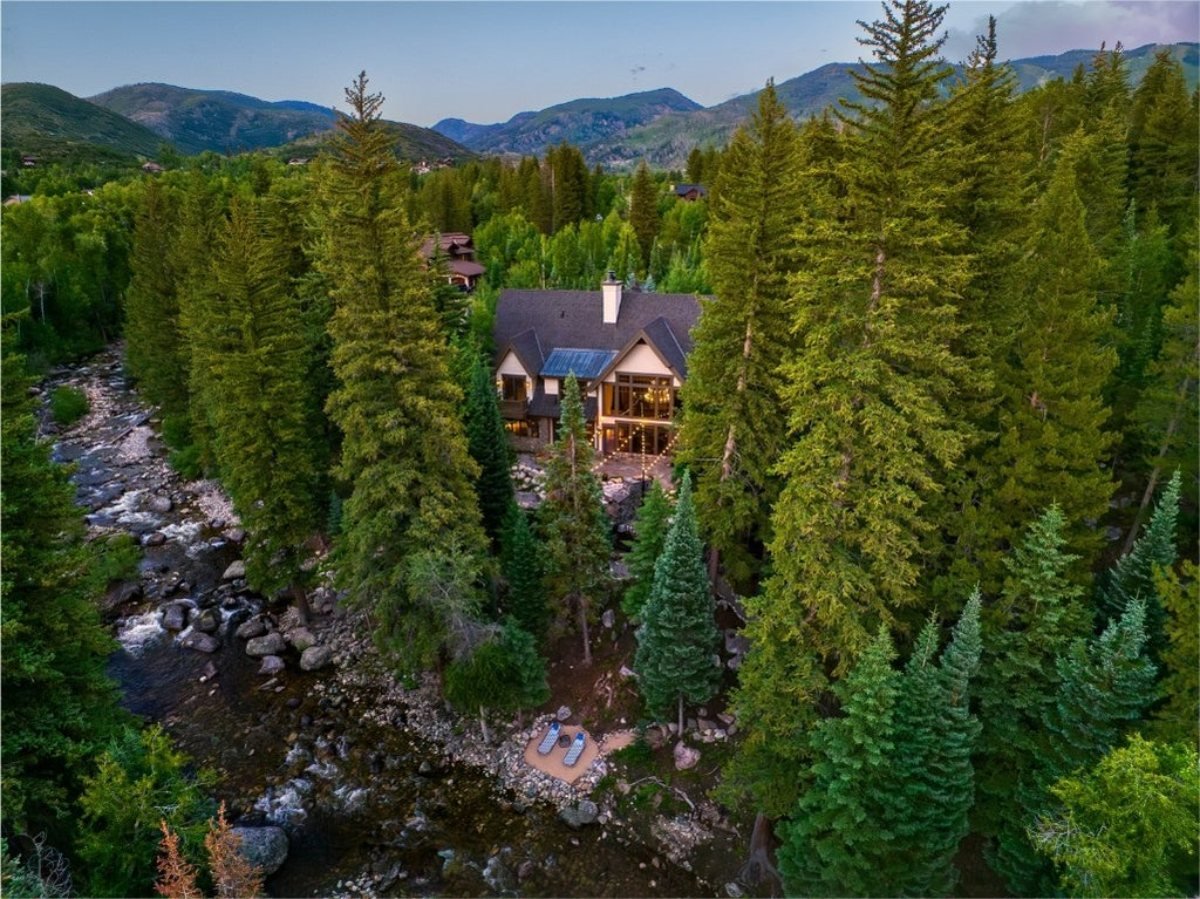 9,797 Sq. Ft. Mansion in Steamboat Springs, CO ($9,900,000)