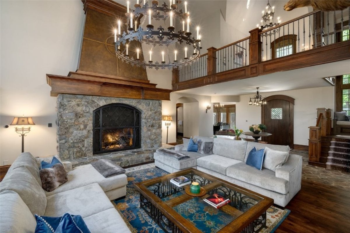 9,797 Sq. Ft. Mansion in Steamboat Springs, CO ($9,900,000)
