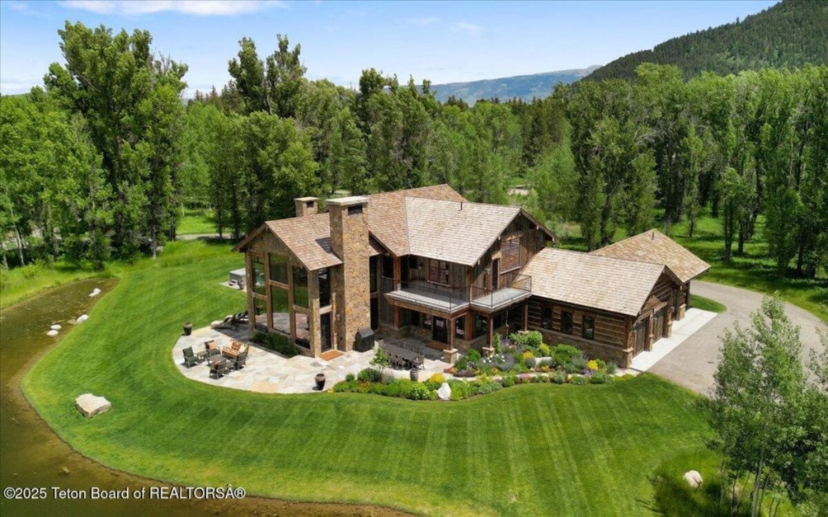 5,112 Sq. Ft. Mansion in Wilson, WY ($19,500,000)
