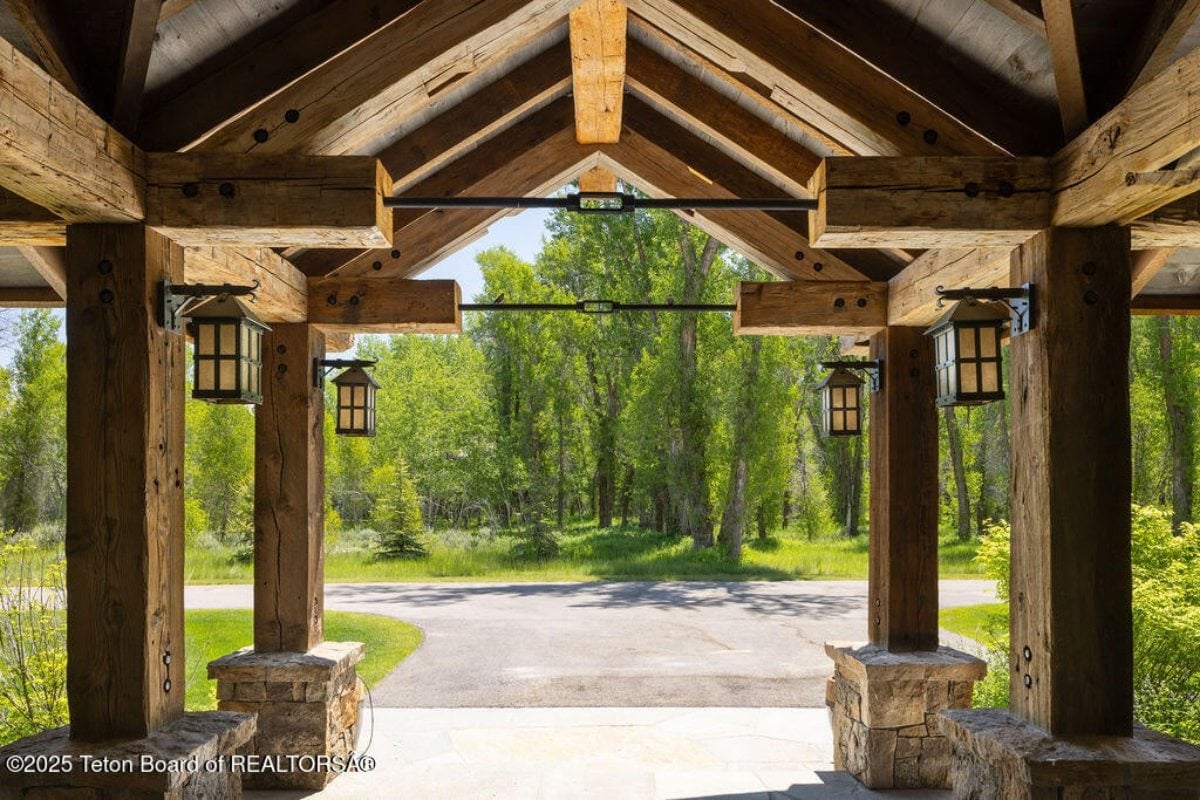 5,112 Sq. Ft. Mansion in Wilson, WY ($19,500,000)