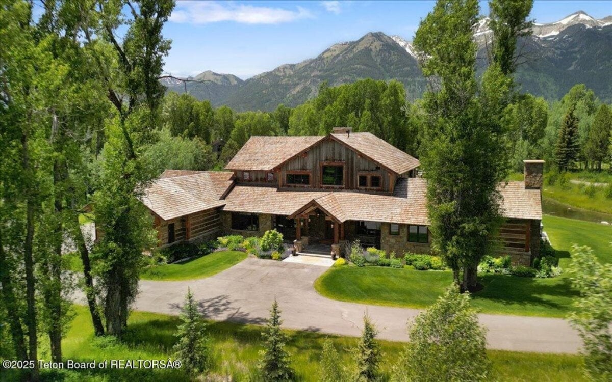5,112 Sq. Ft. Mansion in Wilson, WY ($19,500,000)