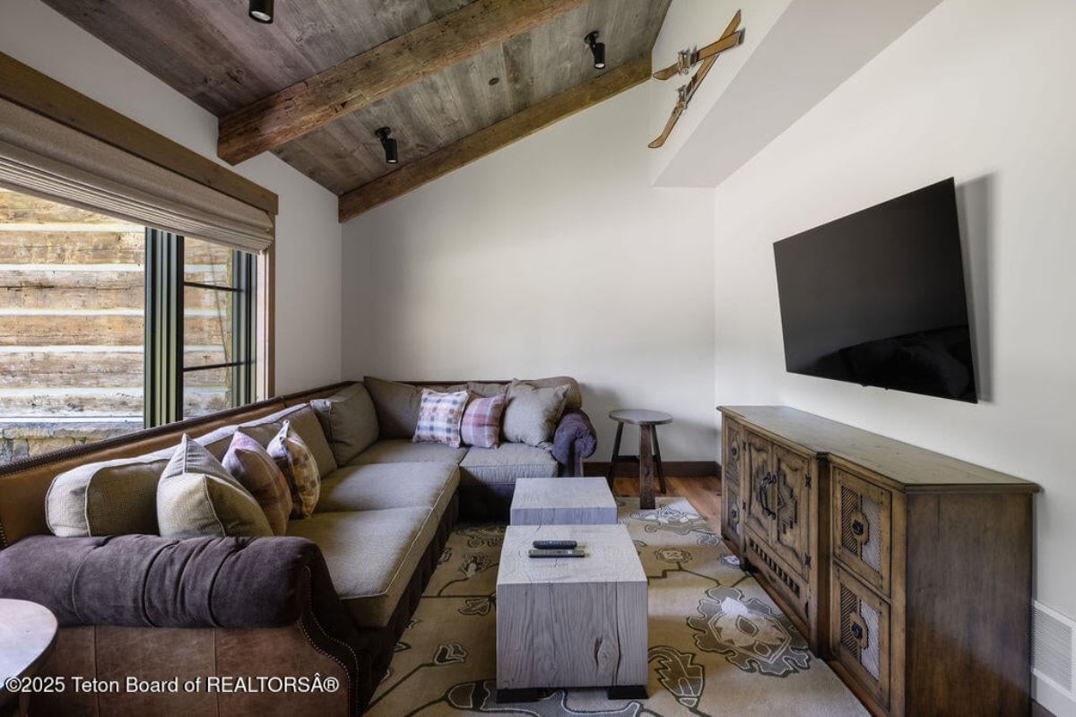 5,112 Sq. Ft. Mansion in Wilson, WY ($19,500,000)