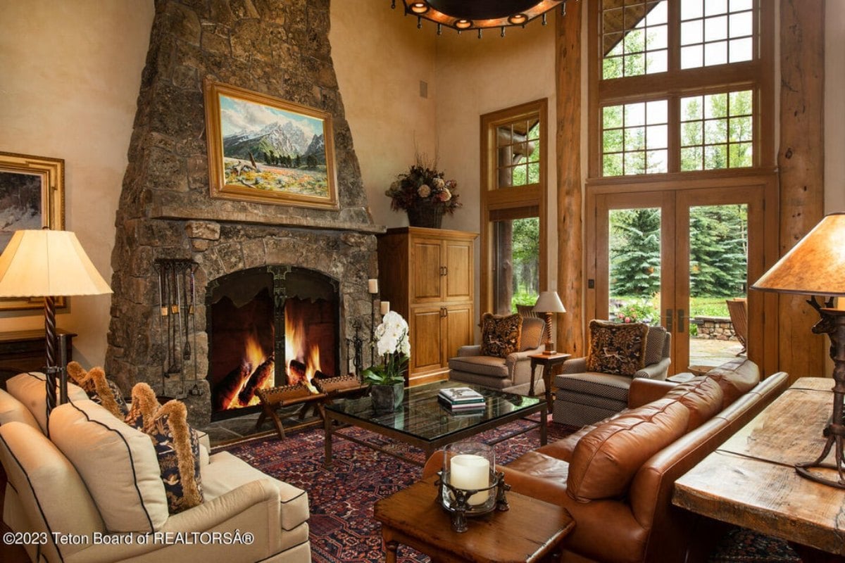 7,002 Sq. Ft. Mansion in Wilson, WY ($20,750,000)