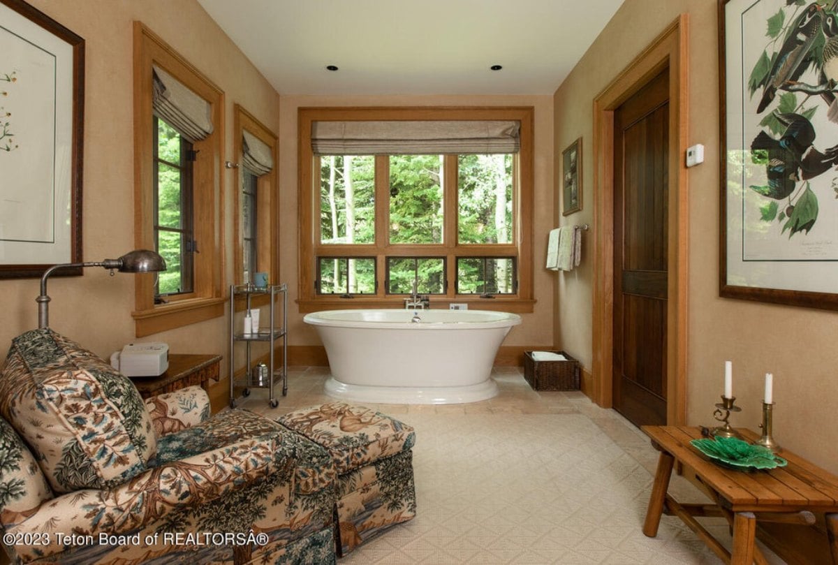 7,002 Sq. Ft. Mansion in Wilson, WY ($20,750,000)