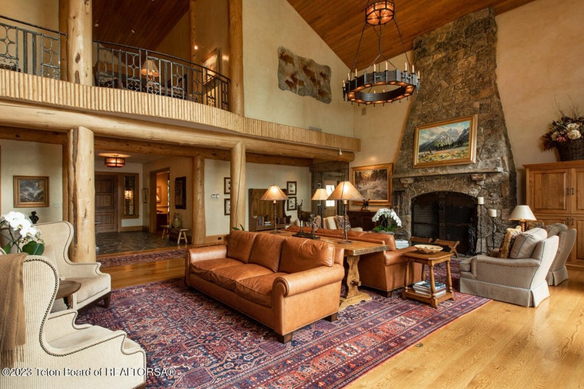 7,002 Sq. Ft. Mansion in Wilson, WY ($20,750,000)
