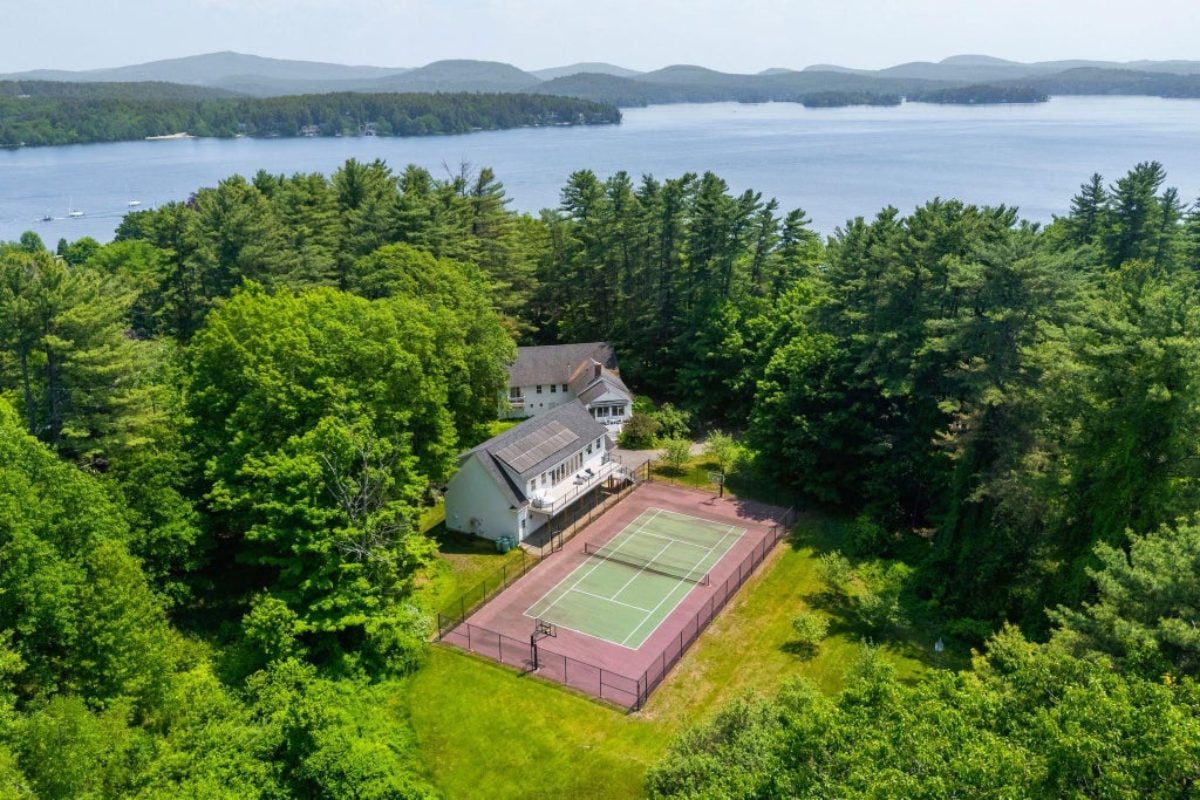 15,814 Sq. Ft. Mansion in Wolfeboro, NH ($13,500,000)