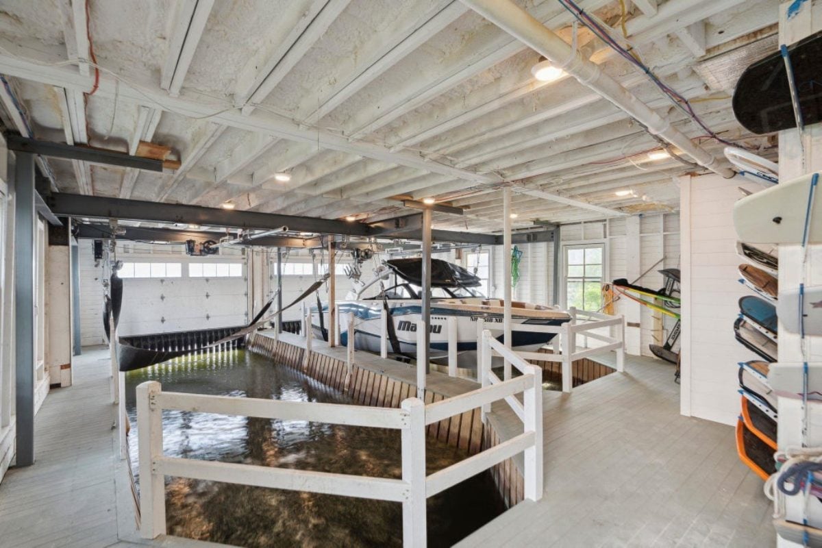 15,814 Sq. Ft. Mansion in Wolfeboro, NH ($13,500,000)