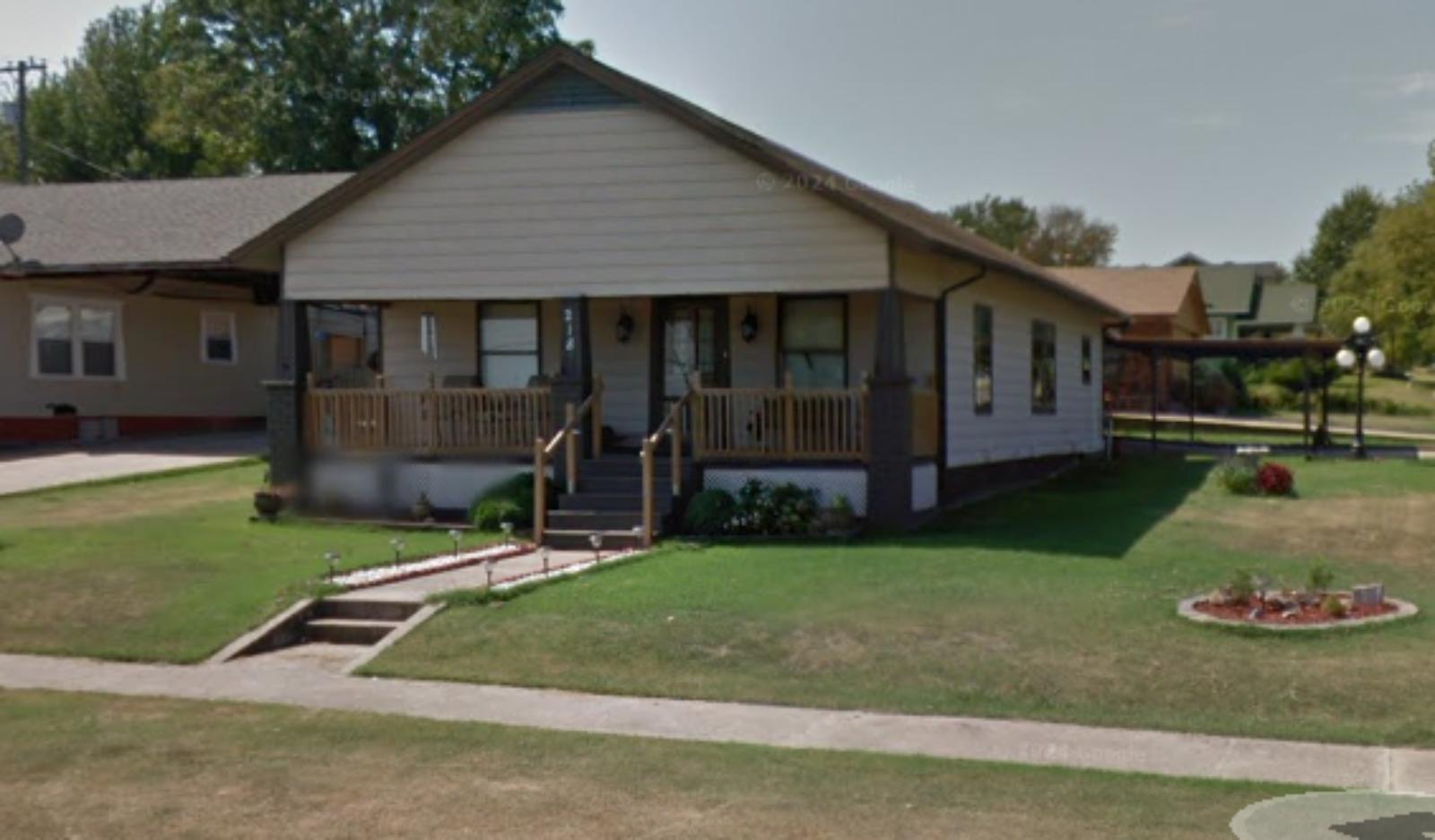 Collinsville Town Image