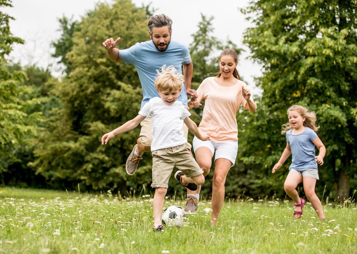 6 of the Best Nebraska Suburbs for Kids, Commutes, and Community