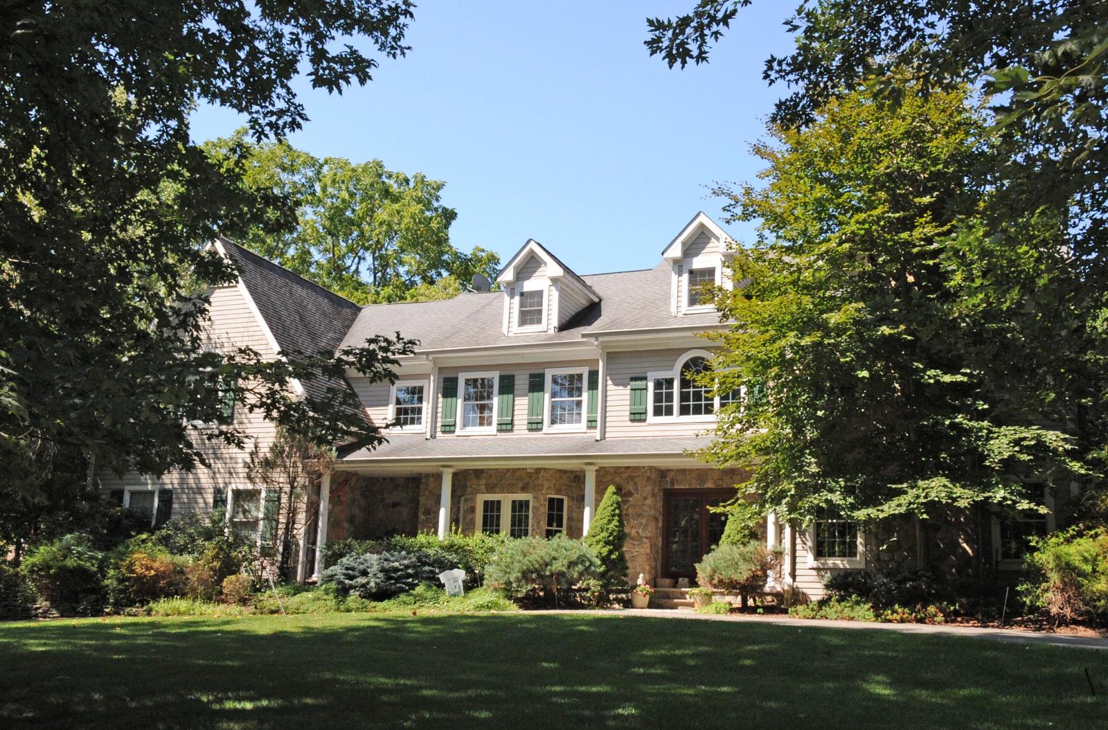 Franklin Lakes Town Image