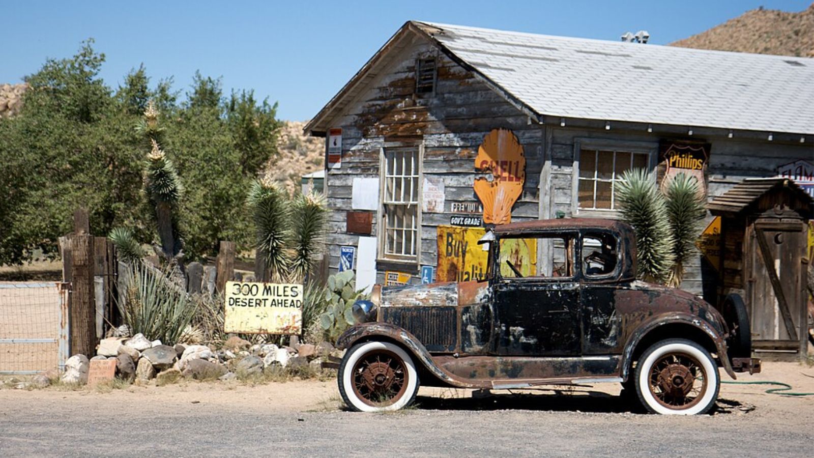 Hackberry Town Image
