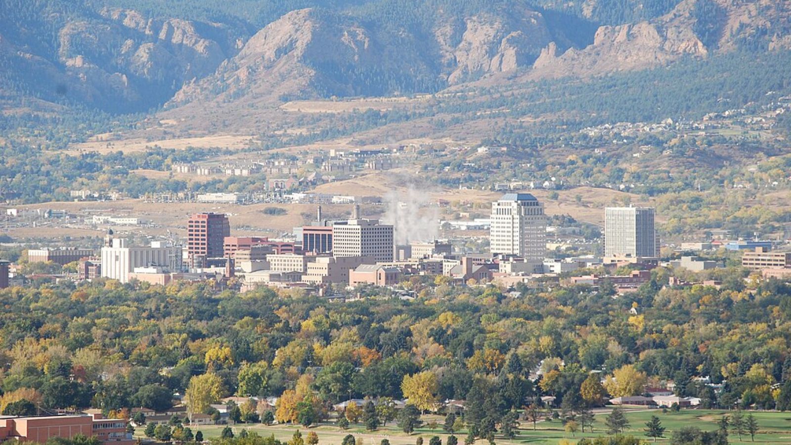 Colorado Springs Town Image