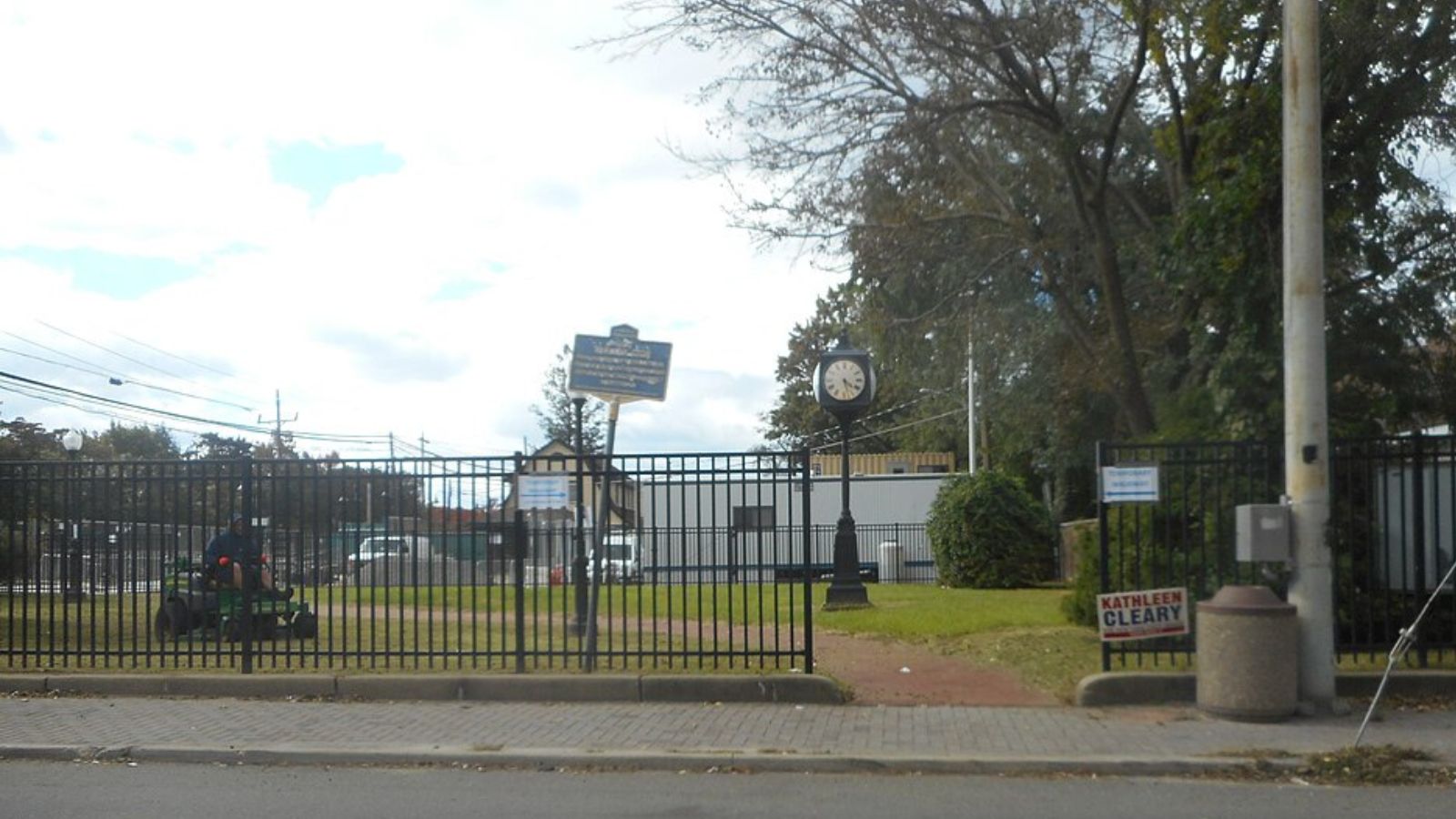 East Northport Town Image