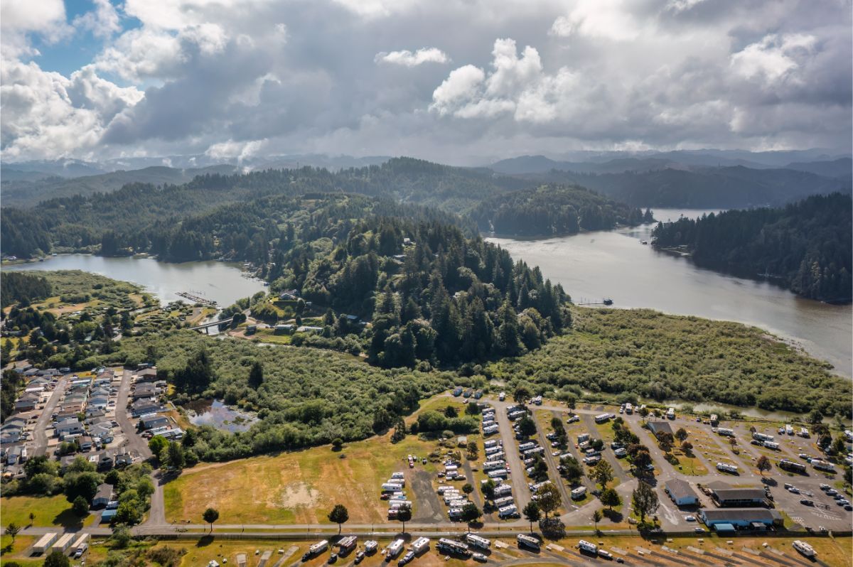 Remote Oregon 25 Secluded Coastal Towns Anchored Along the Remote Edges of ...