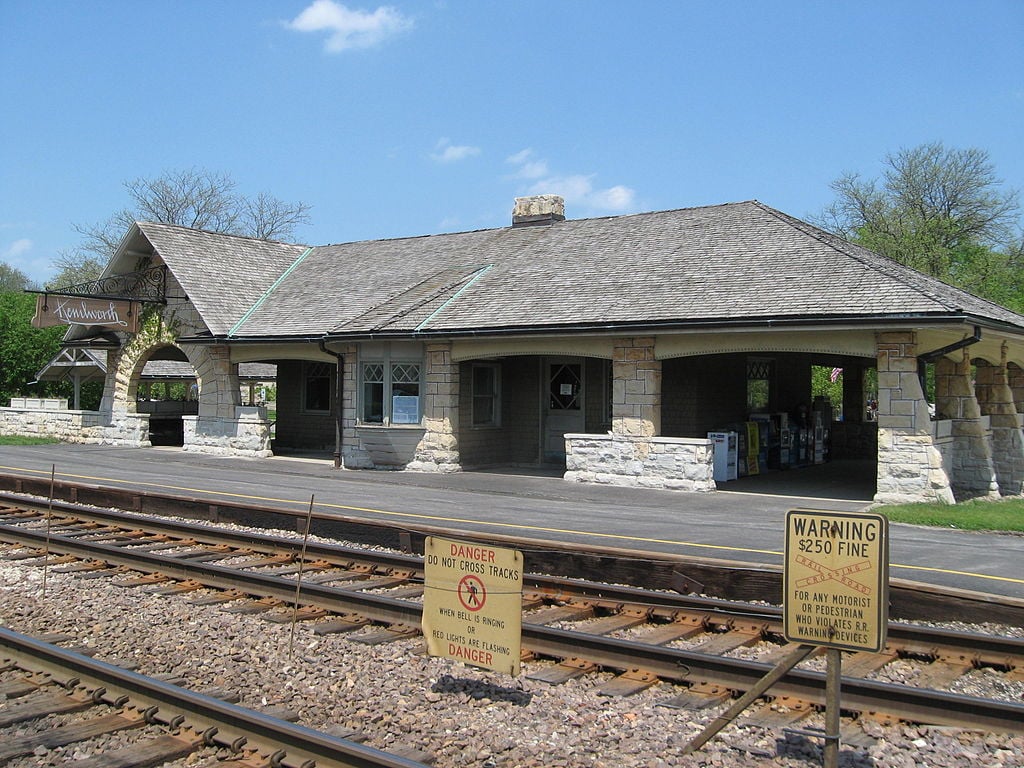 Kenilworth Town Image