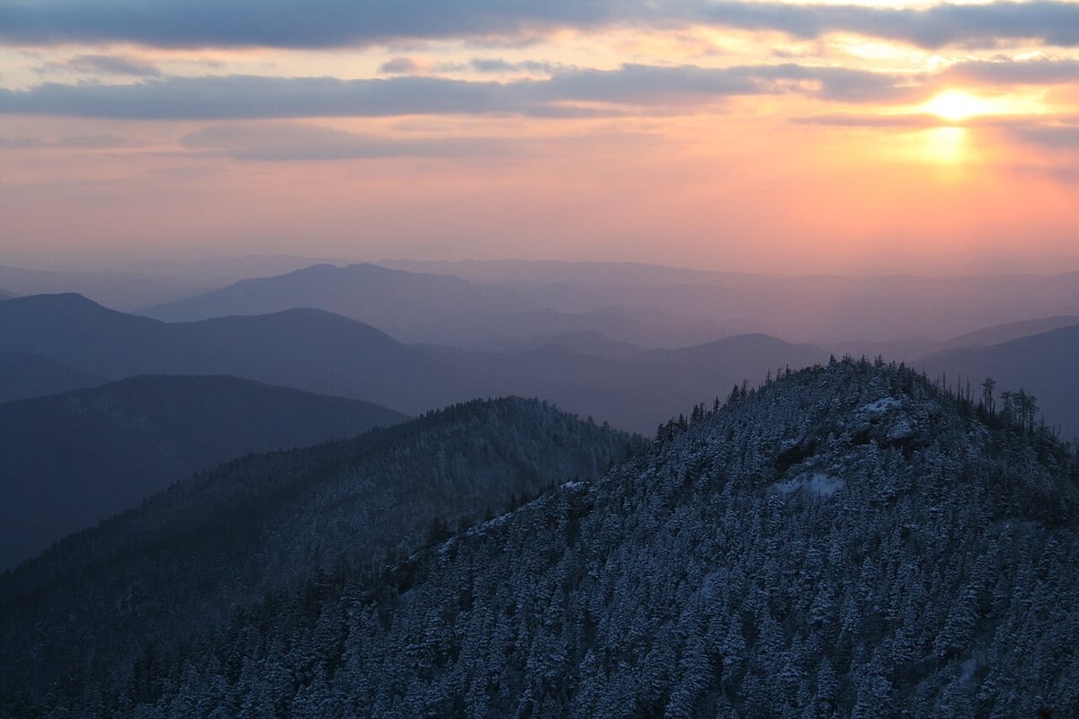 25 Secluded Mountain Towns Nestled in the Smoky Folds of Eastern Tennessee
