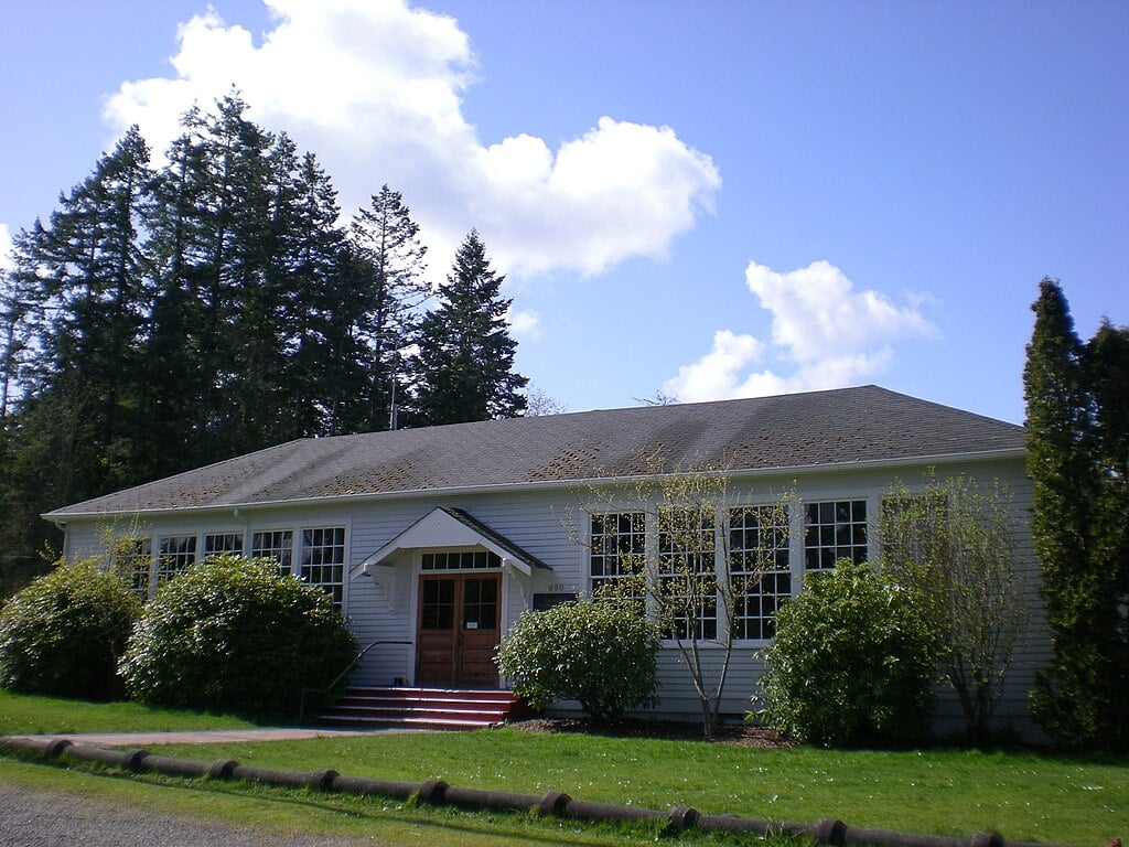 Fox Island Town Image