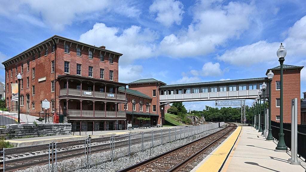 Martinsburg Town Image