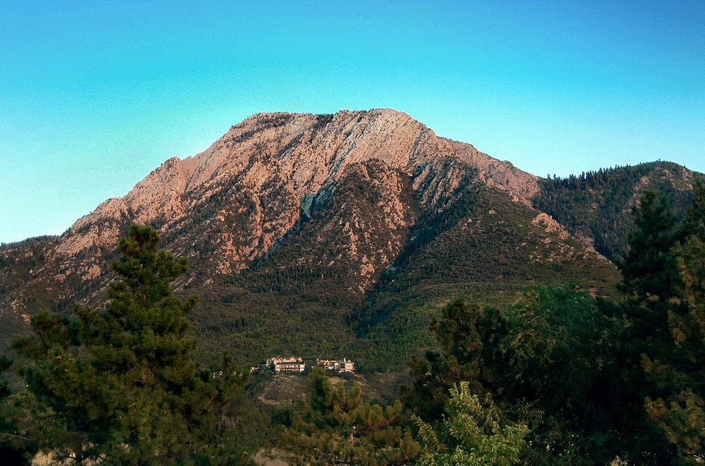 Mount Olympus Town Image