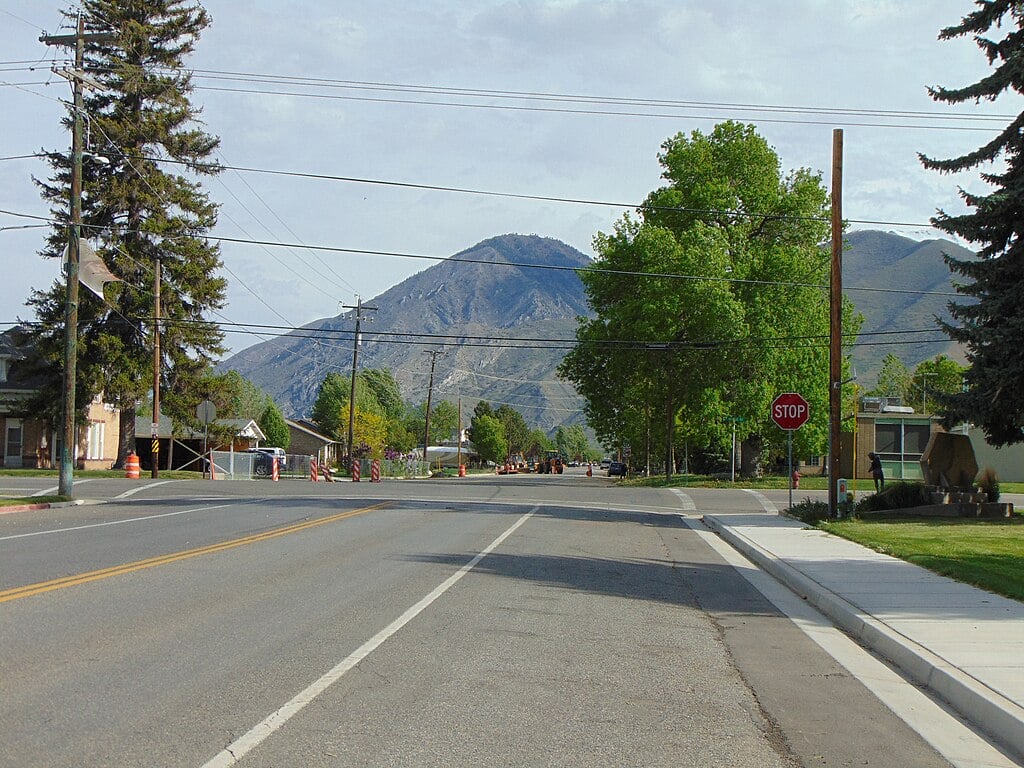 Mapleton Town Image