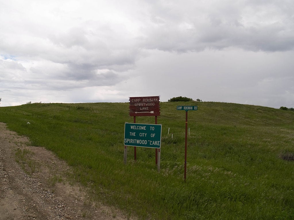 Spiritwood Lake Town Image