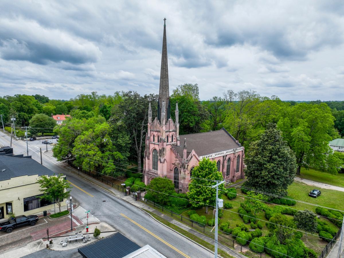 Exploring 25 Secluded Towns Hidden in the Hills and Rivers of Southwest South Carolina