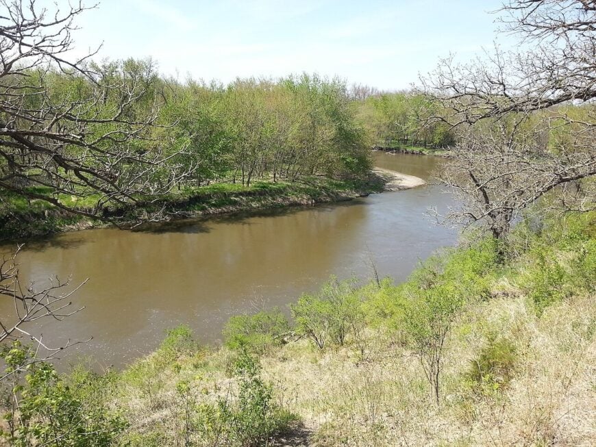 The current image has no alternative text. The file name is: Big_Sioux_River_at_Big_Sioux_Recreation_Area_Brandon_South_Dakota.jpg