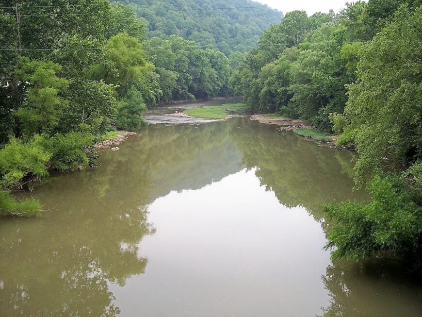 The current image has no alternative text. The file name is: Guyandotte_River_West_Logan.jpg