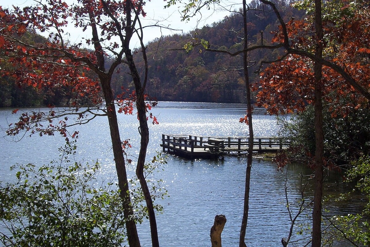 25 Secluded Towns Keep Their Distance in the Quiet Corners of Southwestern Virginia