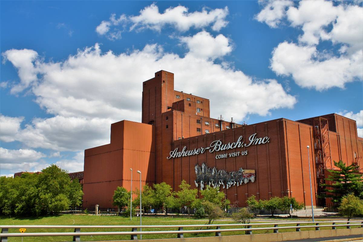 Anheuser-Busch Brewery with the world famous Clydesdale horses pulling a Budweiser beer wagon.