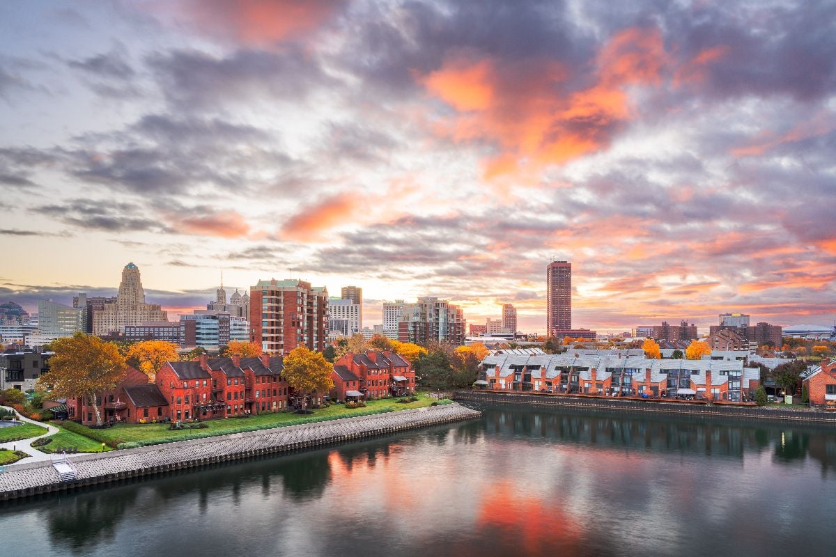 Buffalo downtown city skyline on lake Erie at dawn.