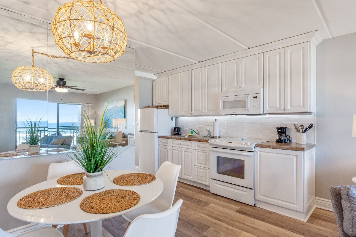 Kitchen in an oceanfront vacation rental condo.