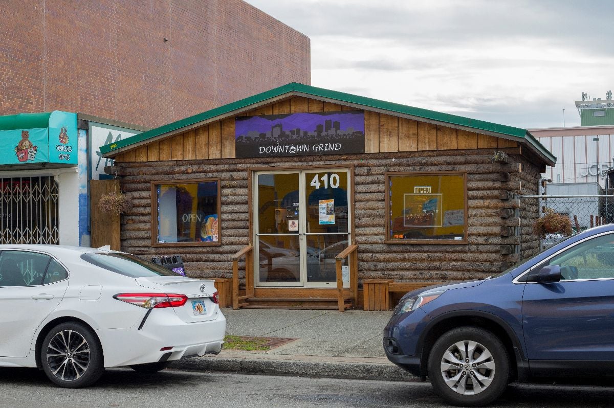 A view of the front of Downtown Grind.