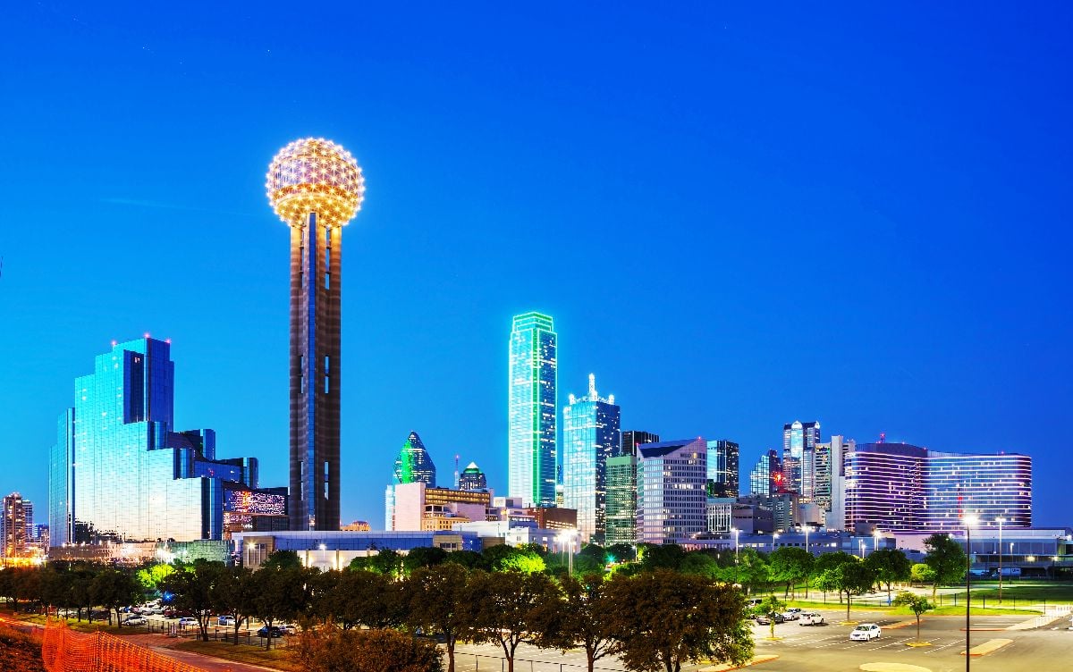 Overview of downtown Dallas in the night.