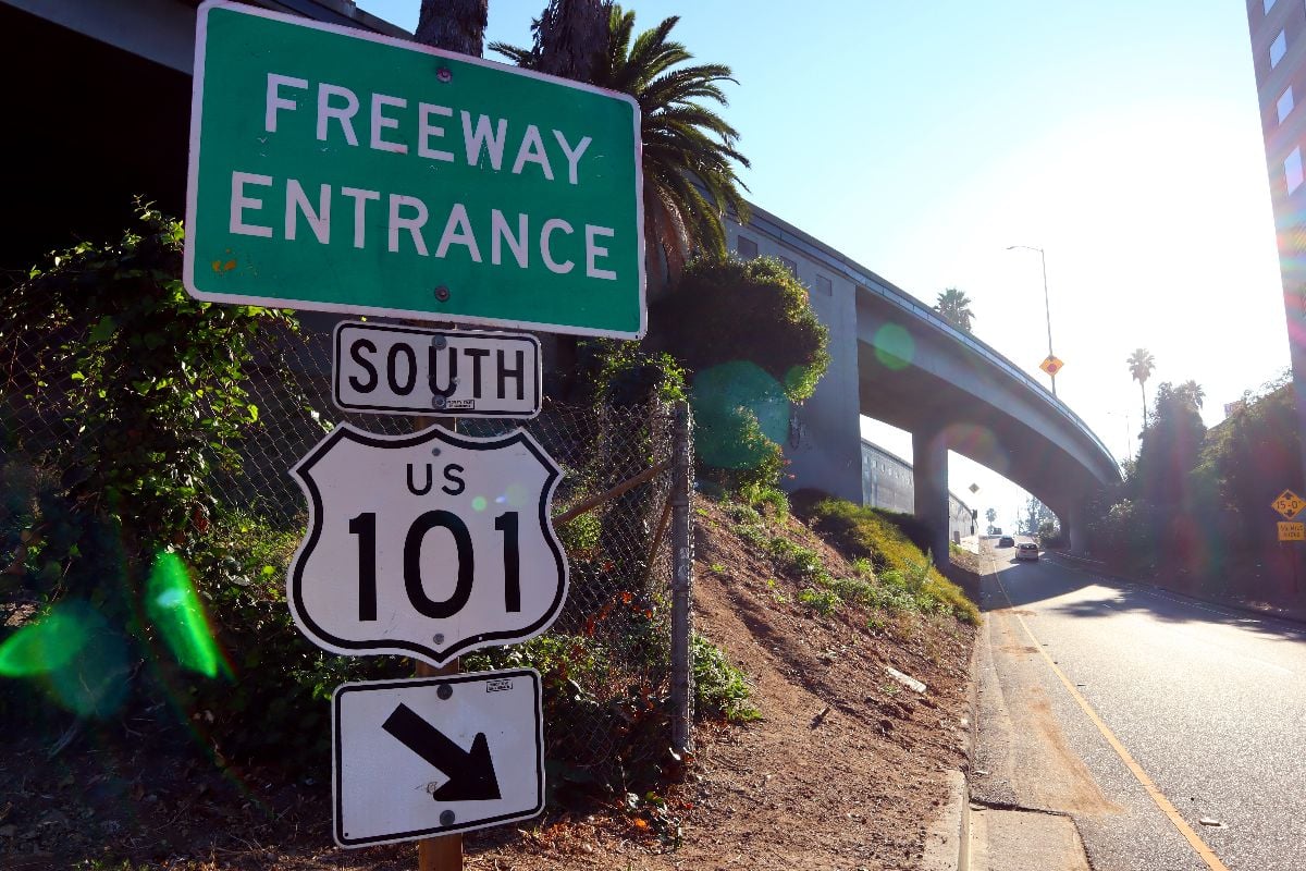US 101 Freeway Entrance sign