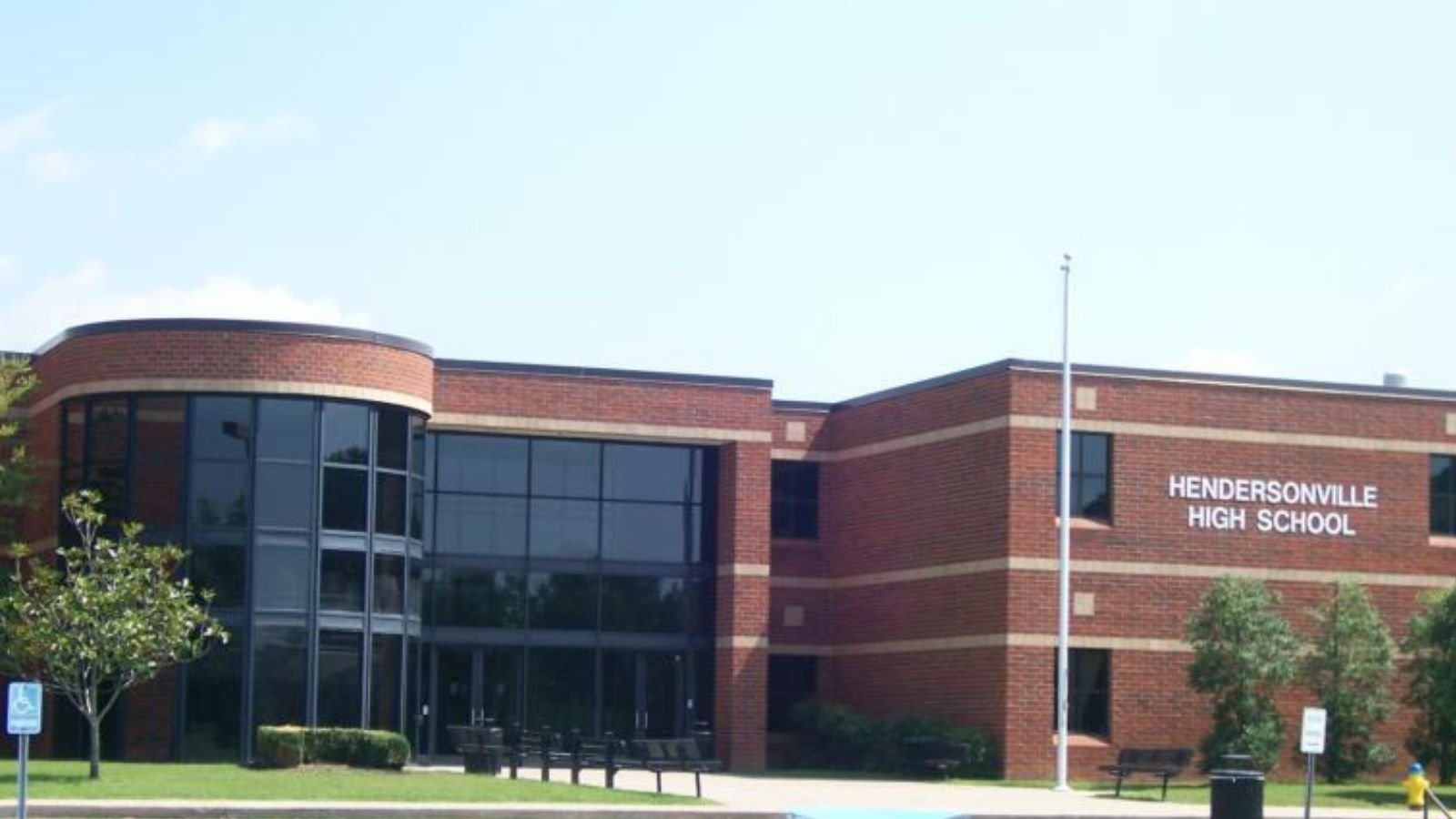 Hendersonville โ Town Image