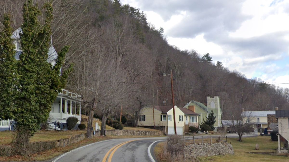 Saddle Ridge Wv Explore 25 Secluded Appalachian Mountain Towns Scattered Along the ...