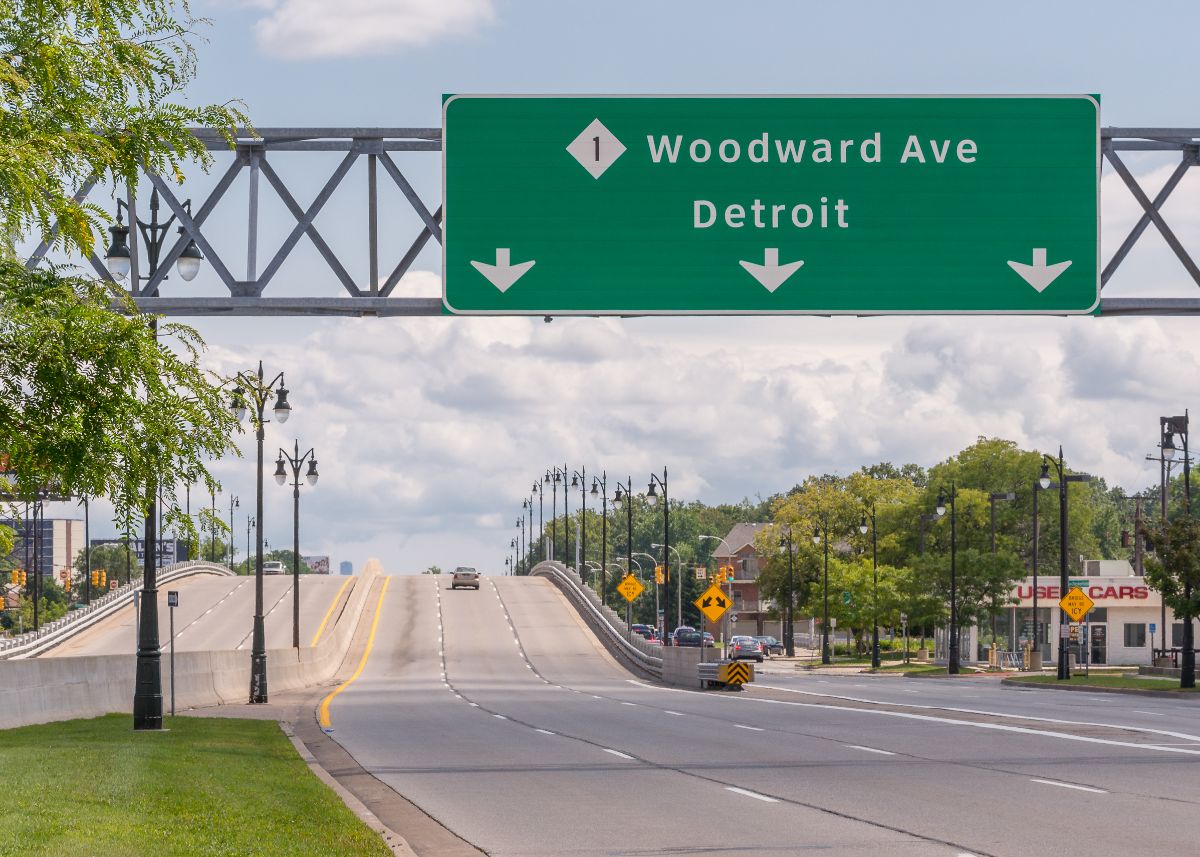Woodward Avenue at 8 Mile Road