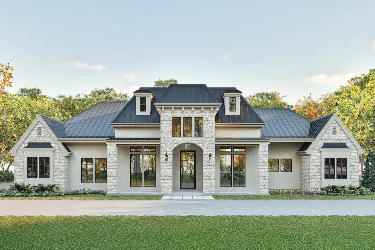 European-Style 4-Bedroom Transitional Home with Bonus Room and Jack & Jill Bath (Floor Plan)