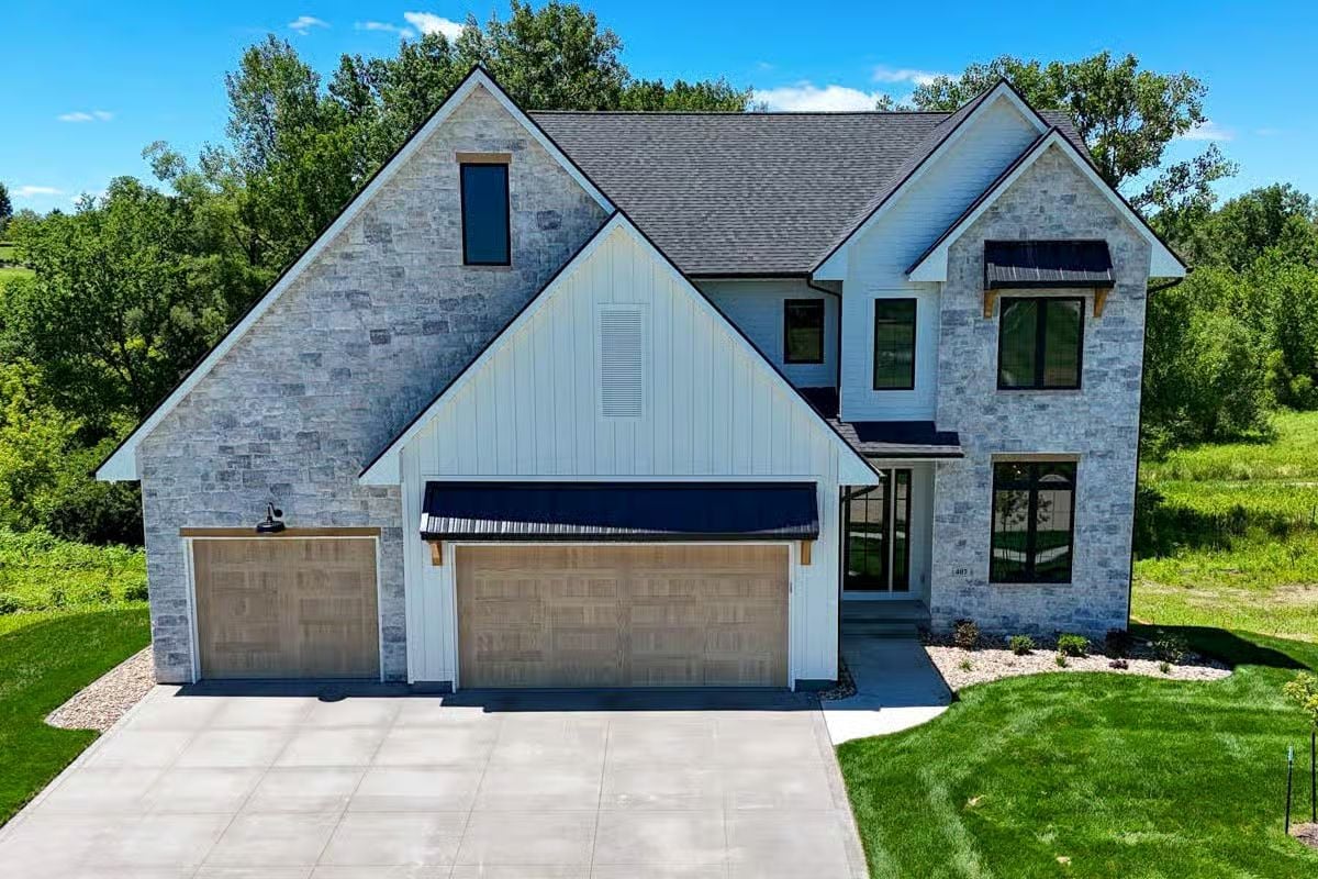 4-Bedroom New American Home with Jack & Jill Bath and Wet Bar (Floor Plan)