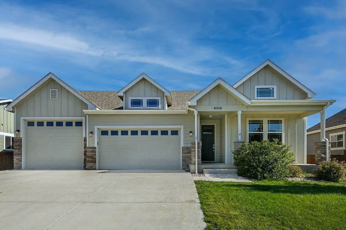 Ranch-Style 4-Bedroom Home with 4-Car Garage and Lower Level Expansion (Floor Plan)
